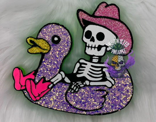 Tubin Skelly Freshie